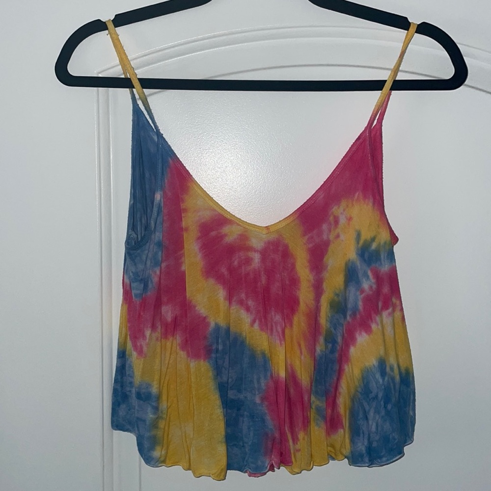 Tye dye flowy crop top